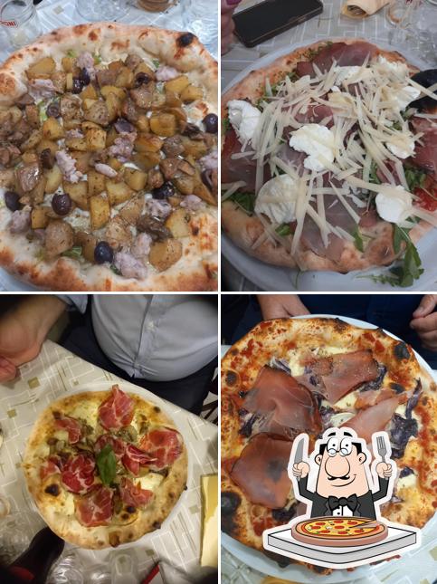 Ordina tra le svariate varianti di pizza