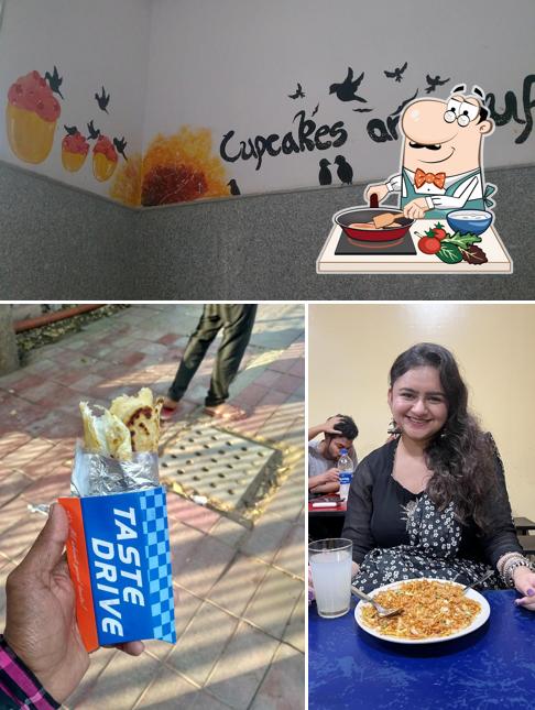 Chicken curry at SRCC Canteen