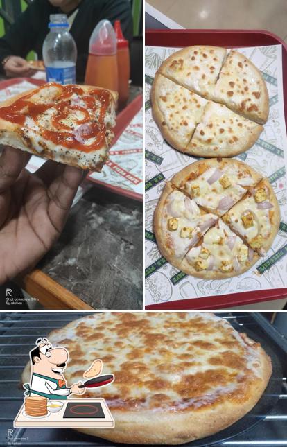 Pancakes at U.S. Pizza Cafe