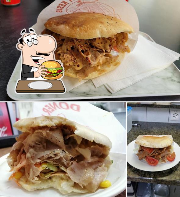 Prova un hamburger a Pizzeria Royal Kebap