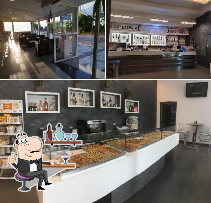 La interni e cibo del ristorante
