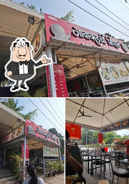 Among different things one can find interior and food at Gavakadachi misal main branch