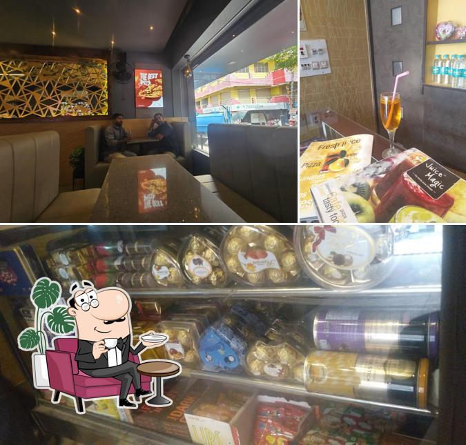 The interior of JUICE MAGIC