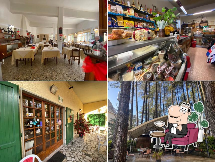 Siediti a un tavolo di Ristorante La Pineta Monteluco