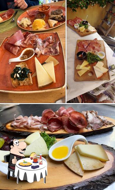 Piatto di formaggi al Vizi e Virtu'