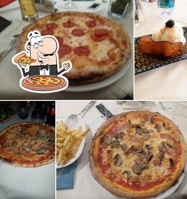 Prenditi una pizza a Pizzeria Bella Napoli