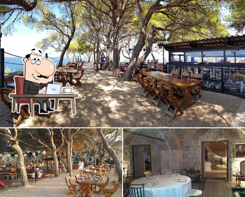 Gli interni di Fort George