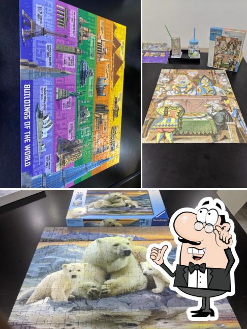 The interior of Untangle Teynampet - Puzzles & Board Games Cafe