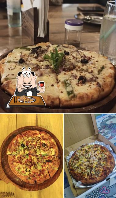 Order pizza at Seven Bites café & Restaurant