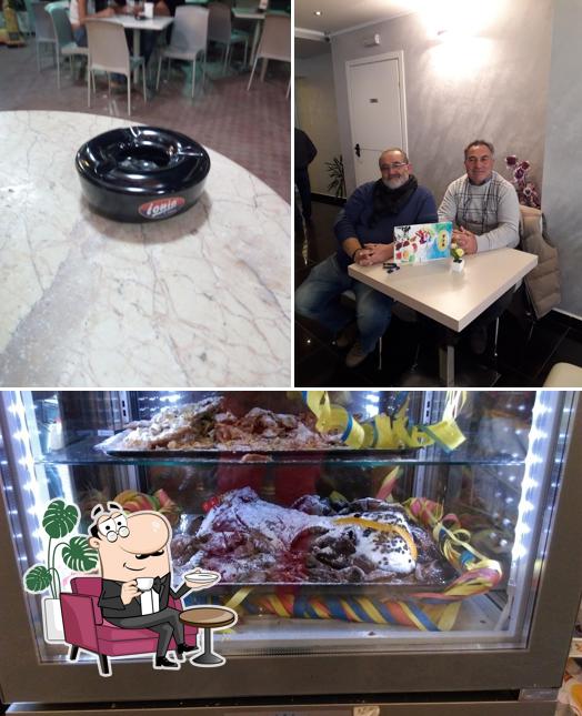 Tra le diverse cose da Bar delle Rose S.A.S. di Fabio e Roberta Armeli Minicante si possono trovare la interni e frutti di mare