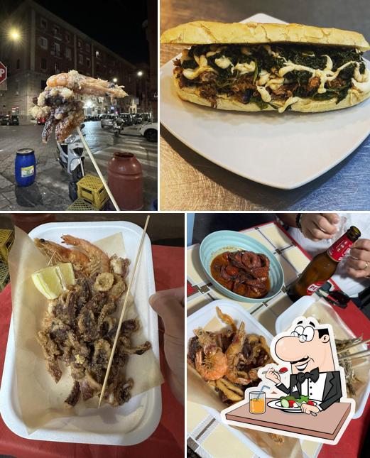 Panino con maiale stirato al Crudo,cotto e mangiato