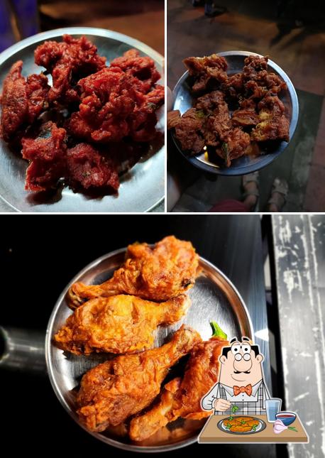 Chicken wings at dhe Thattu Family Restaurant