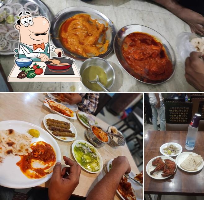 Chicken curry at Delhi Mughlai Food