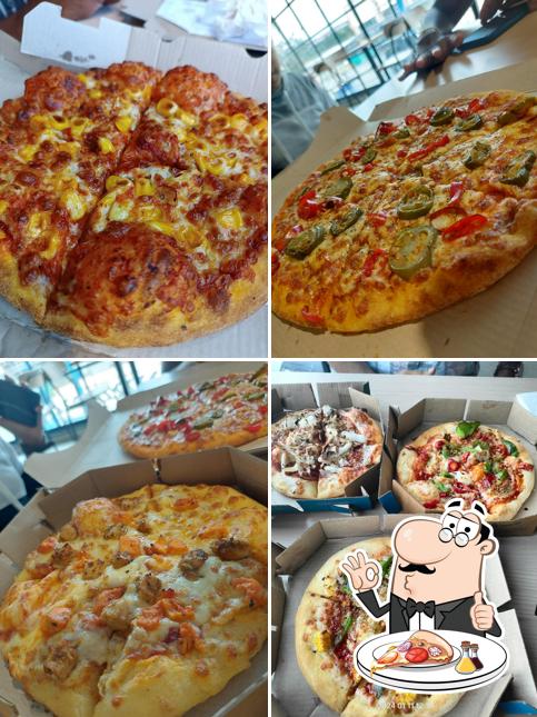 Order pizza at Domino's Pizza Suramangalam main, Salem