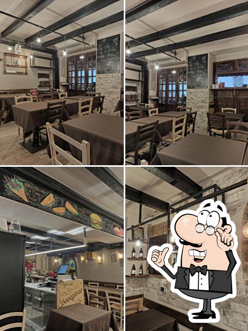 Siediti a un tavolo di Cibovagando