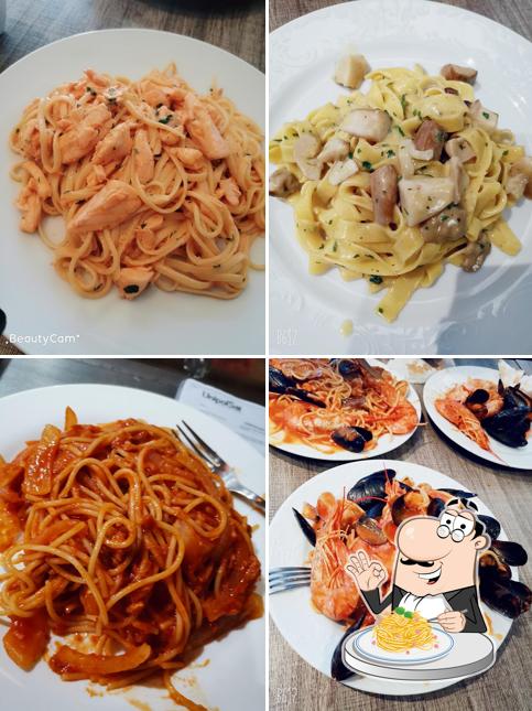Spaghetti alla carbonara al Bar Angelo