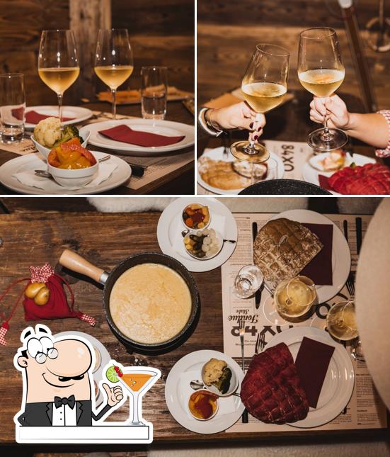 Tra le varie cose da Winterdorf si possono trovare la bevanda e interni