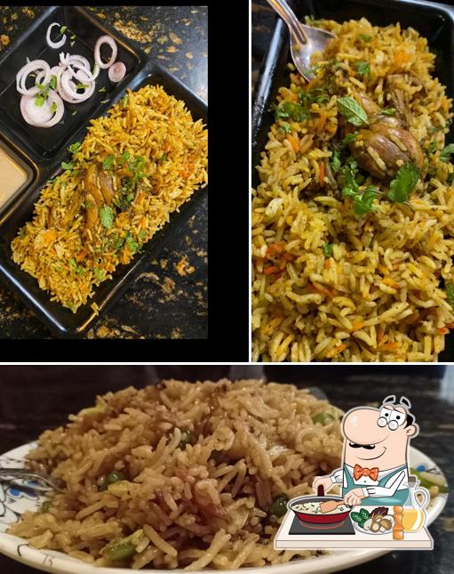 Fried rice at El-diner Restaurant