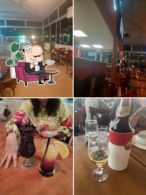 O interior do Play Bar