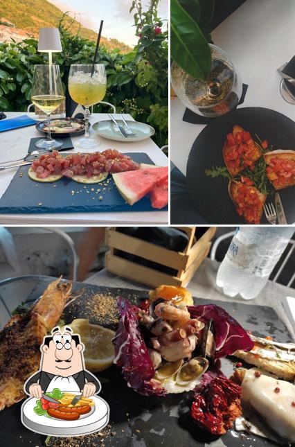 Cibo al SANTI AL PORTO