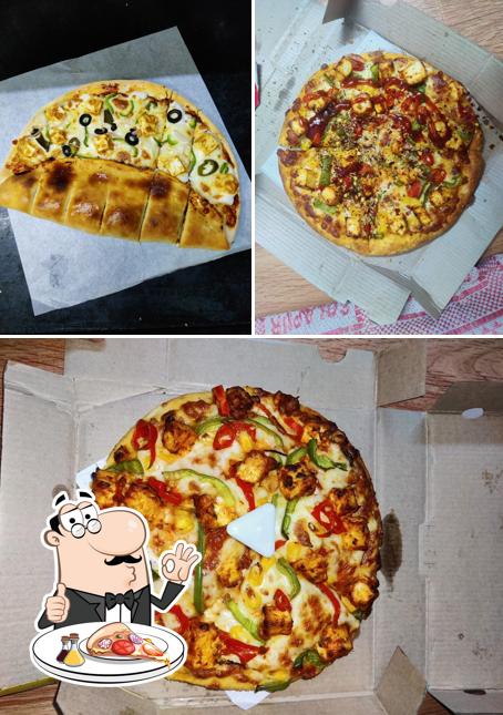 Order various variants of pizza