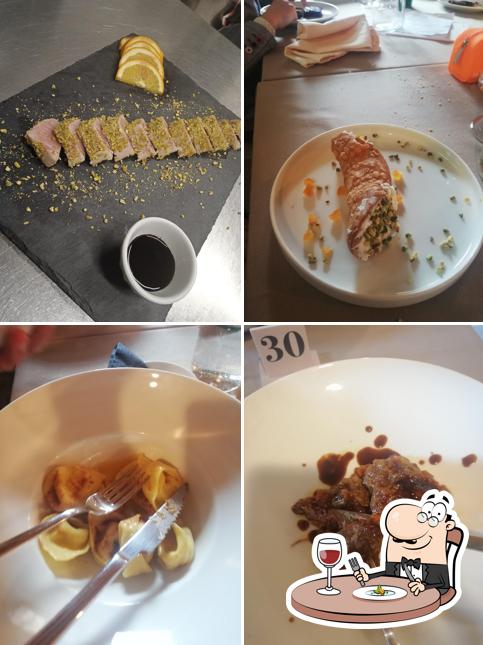 Platti al La Tigella dei Pico