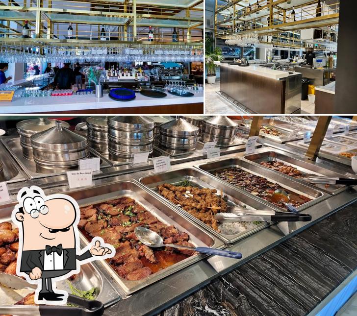 Tra le varie cose da Restaurant L'Imperial si possono trovare la interni e bevanda