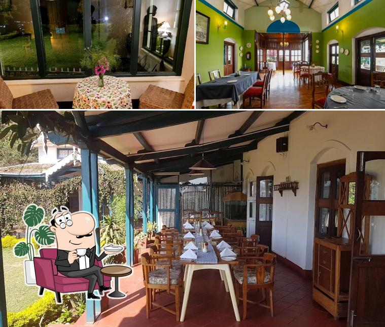 Take a seat at one of the tables at La Belle Vie @ 180Mciver