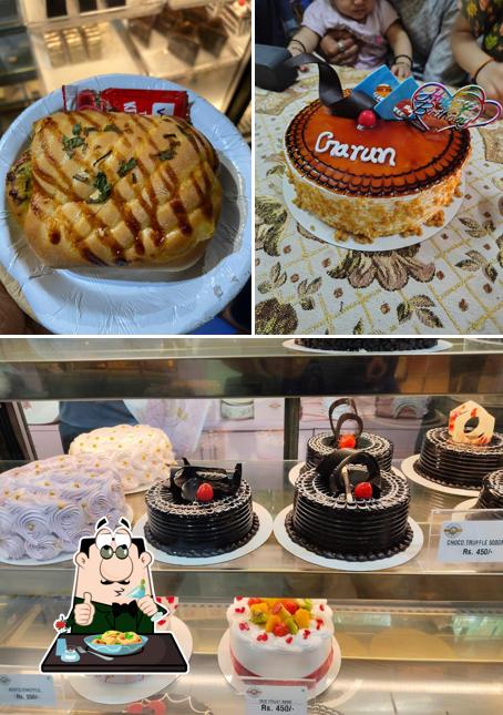 Food at MINISTRY OF CAKES