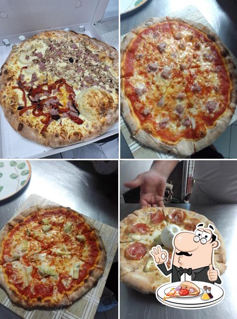 Ordina una pizza a Pizzeria Tramonti