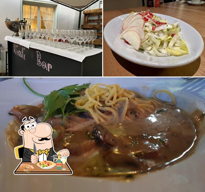 Dai un’occhiata alla immagine che mostra la cibo e bevanda di Rössli