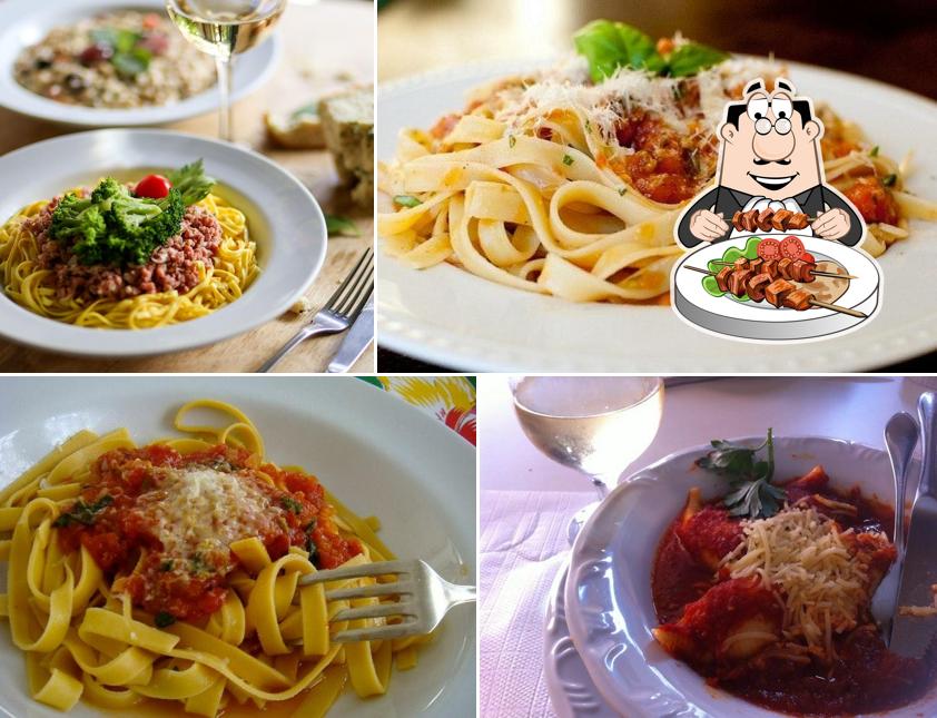 Platos en Cantina Fellini