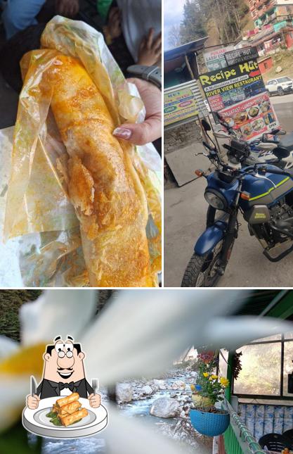 Spring rolls at RECIPE HUT