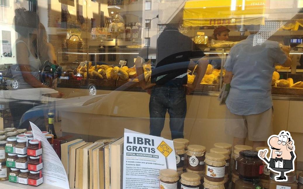 Gli interni di Panetteria Carmelo Oggiano