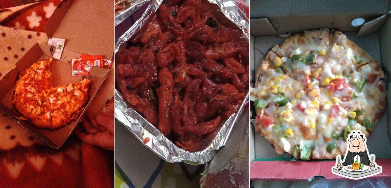 Food at Pizza King