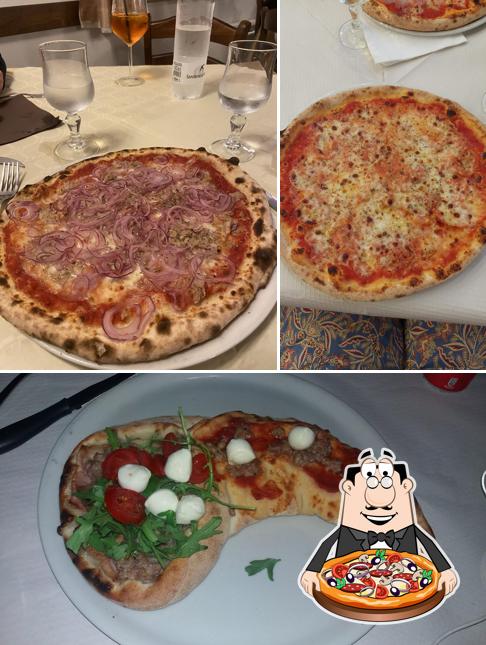 Scegli una pizza a Ristorante - Pizzeria Bar La Villa