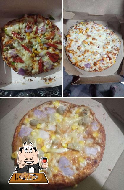 Order various kinds of pizza