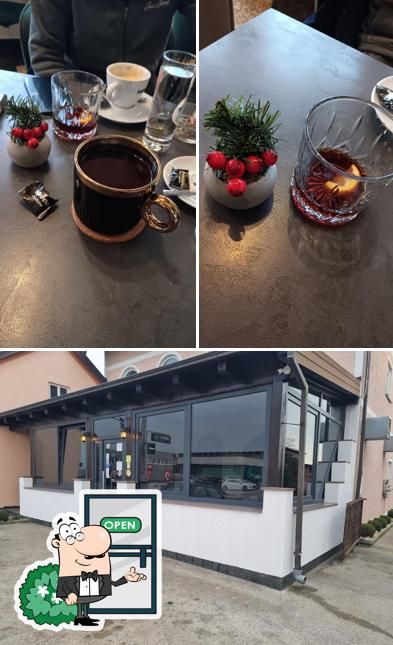 Gli esterni di Caffe bar Grey