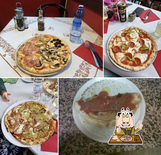 Ordina tra le svariate varianti di pizza