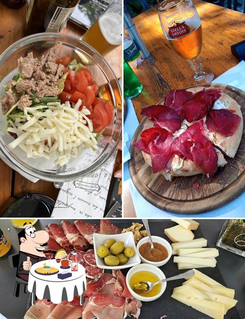 Piatto di formaggi al Ristoro del Castello