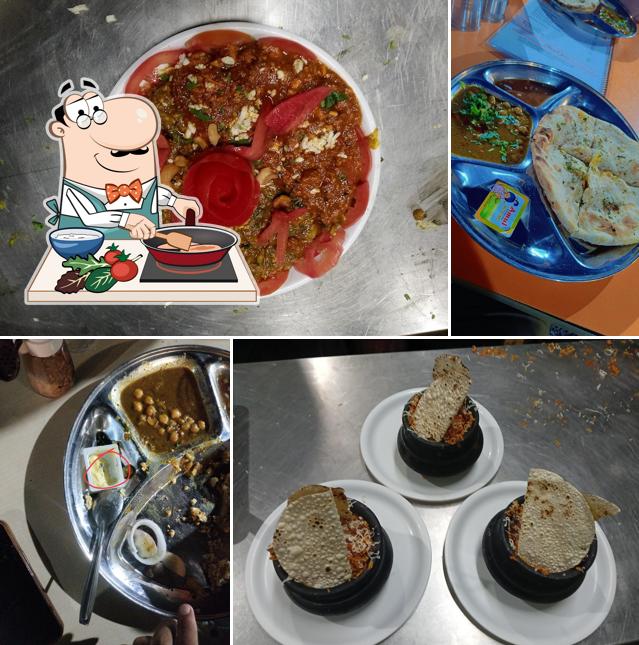 Amritsari kulcha ( Punjabi dhaba)