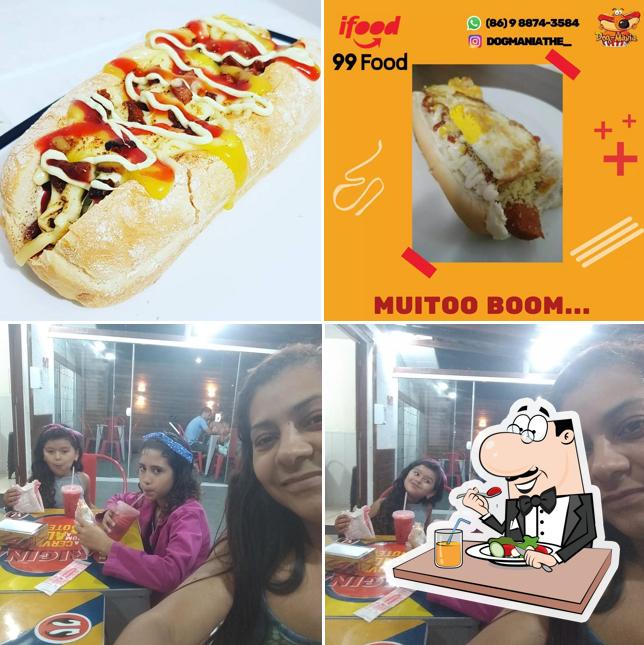 A foto da comida e bebida a Dog Mania