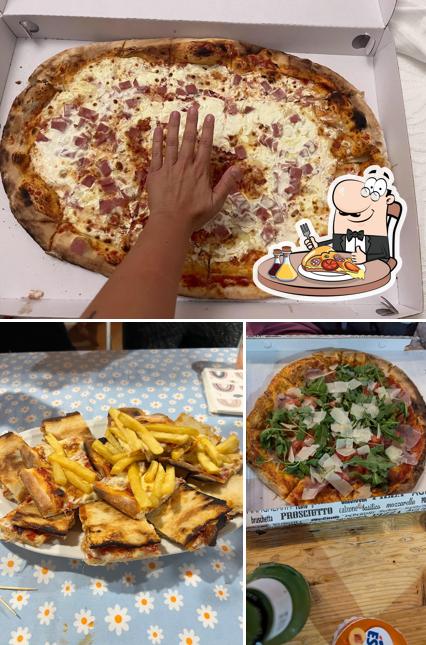 Ordina tra le molte varianti di pizza