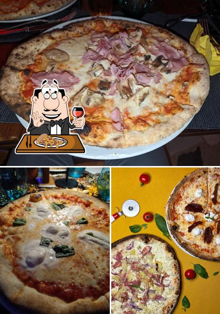 Scegli tra le molte varianti di pizza