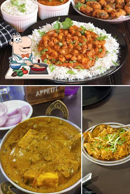 Chicken curry at Kanha Restaurant - Unit of TTB Greens