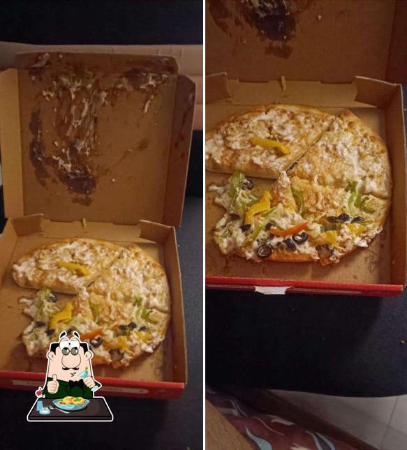 Food at Laziz Pizza