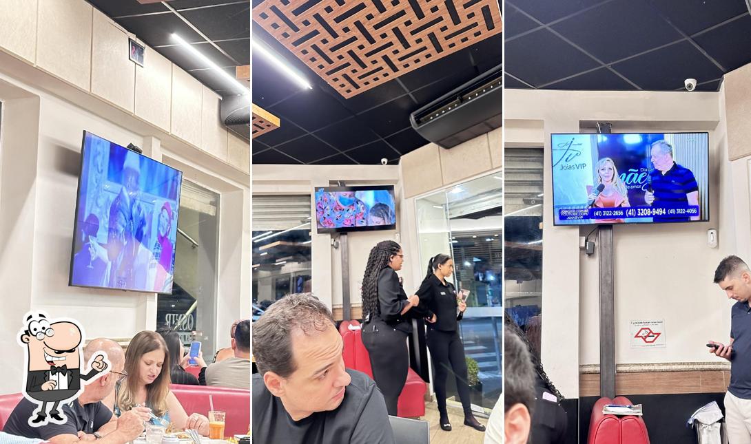 O interior do Osnir Hamburger Paraiso