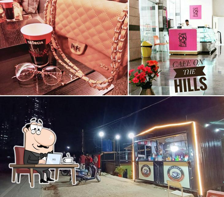 The interior of TEA HILLS