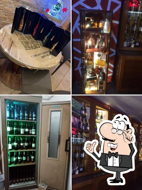 Gli interni di Bar Enal - Enoteca F.Lli Polimeni Snc