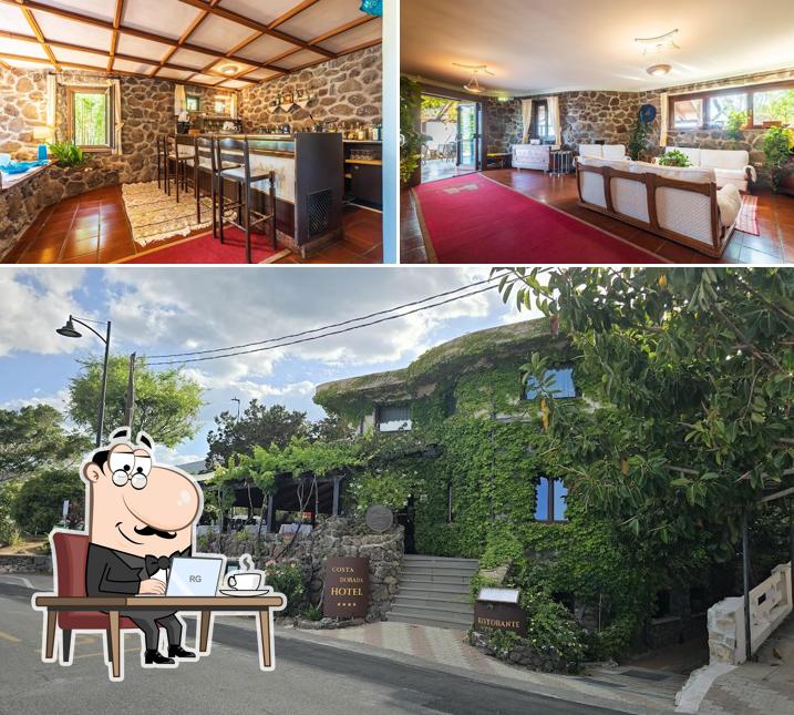 Gli interni di Costa Dorada Ristorante